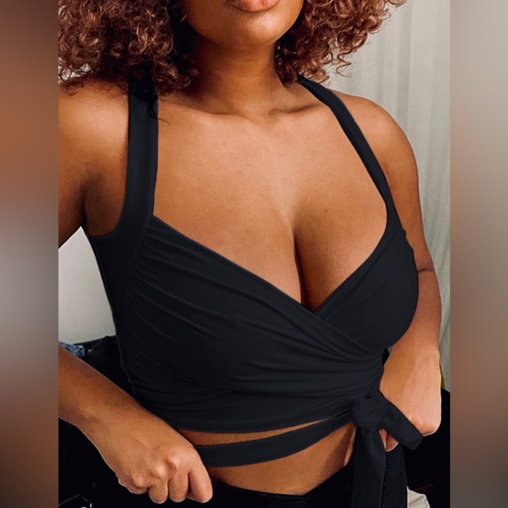 NWT Remidoo Criss Cross Wrap Crop Top